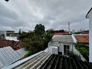 Image 28 - 923652
