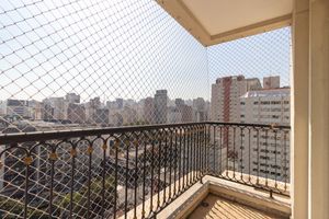 Image 35 - 923653