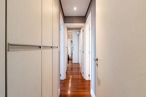 Image 21 - 923655