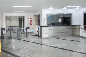 Image 41 - 923656