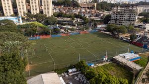 Image 5 - 923660