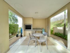 Image 33 - 923664