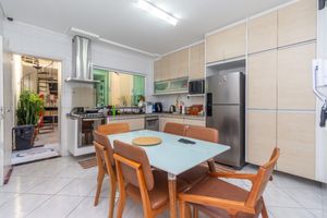 Image 15 - 923665