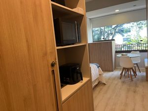 Image 3 - 923667