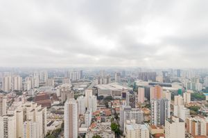 Image 21 - 923675