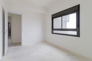 Image 19 - 923675