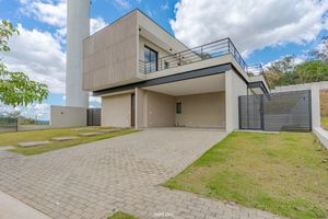 Image 37 - 923681