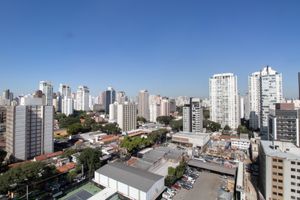 Image 1 - 923688