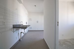 Image 8 - 923688