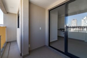 Image 3 - 923688