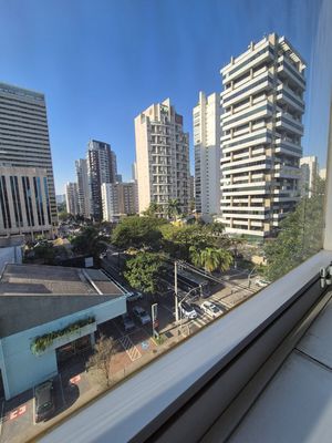 Image 6 - 923696