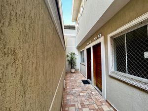 Image 26 - 923708