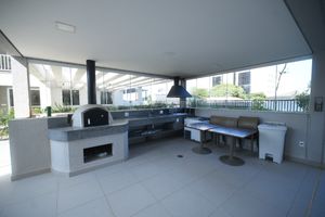 Image 22 - 923709