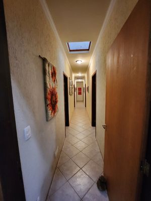 Image 38 - 923711