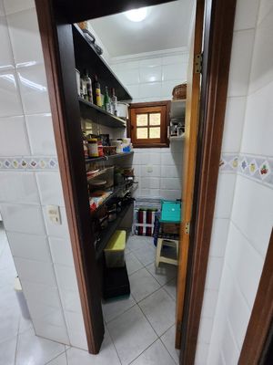 Image 32 - 923711
