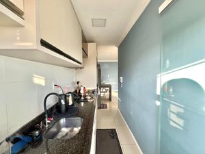 Image 4 - 923714