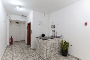 Image 4 - 923718