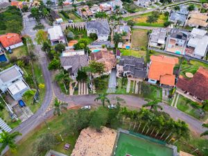 Image 48 - 923724