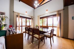 Image 10 - 923724