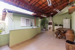 Image 39 - 923728