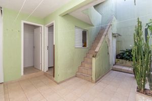 Image 31 - 923728
