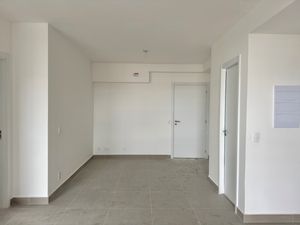 Image 11 - 923732
