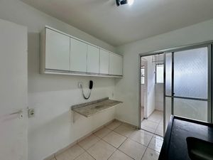 Image 37 - 923734
