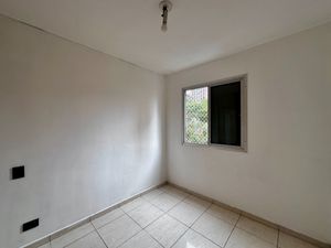 Image 21 - 923734