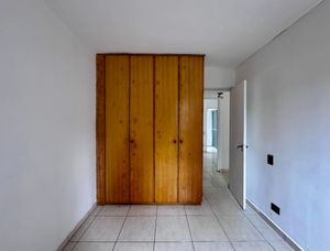 Image 23 - 923734