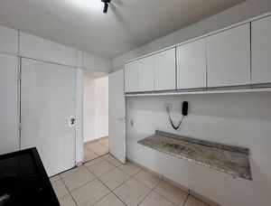 Image 39 - 923734
