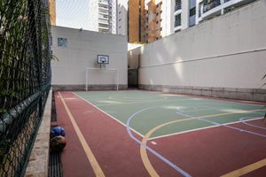 Image 39 - 923742
