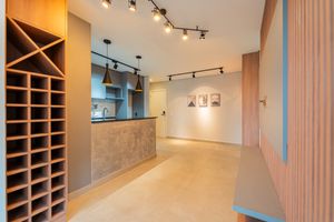 Image 3 - 923747