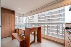 Image 19 - 923747