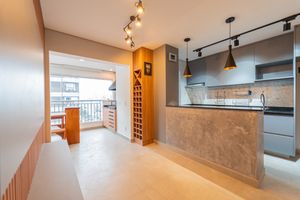 Image 6 - 923747