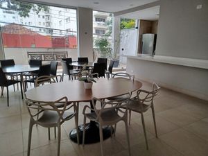 Image 30 - 923748