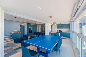 Image 4 - 923752