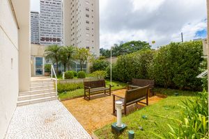Image 62 - 923752