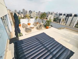 Image 33 - 923752