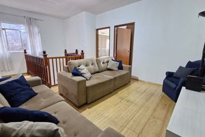 Image 7 - 923753