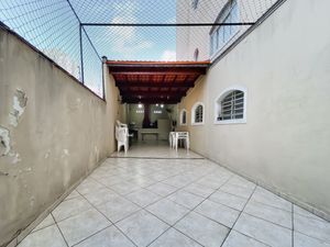 Image 33 - 923756