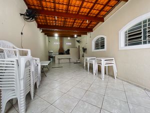 Image 30 - 923756