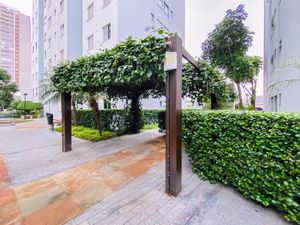 Image 30 - 923760