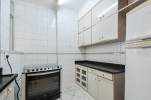 Image 21 - 923761