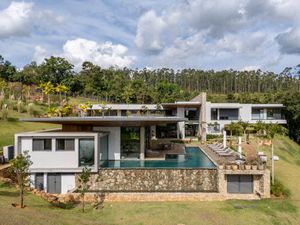 Image 84 - 923764