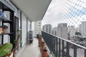 Image 14 - 923769