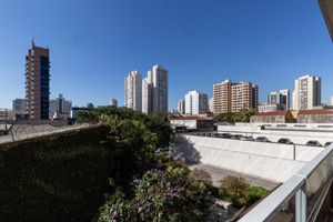 Image 12 - 923770