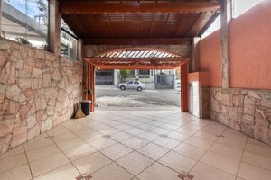 Image 15 - 923773
