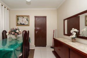 Image 3 - 923773