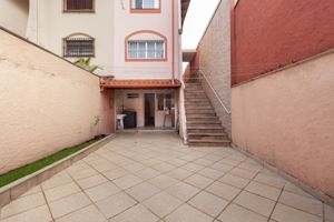 Image 28 - 923773