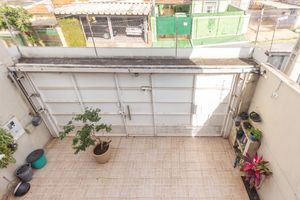 Image 37 - 923775